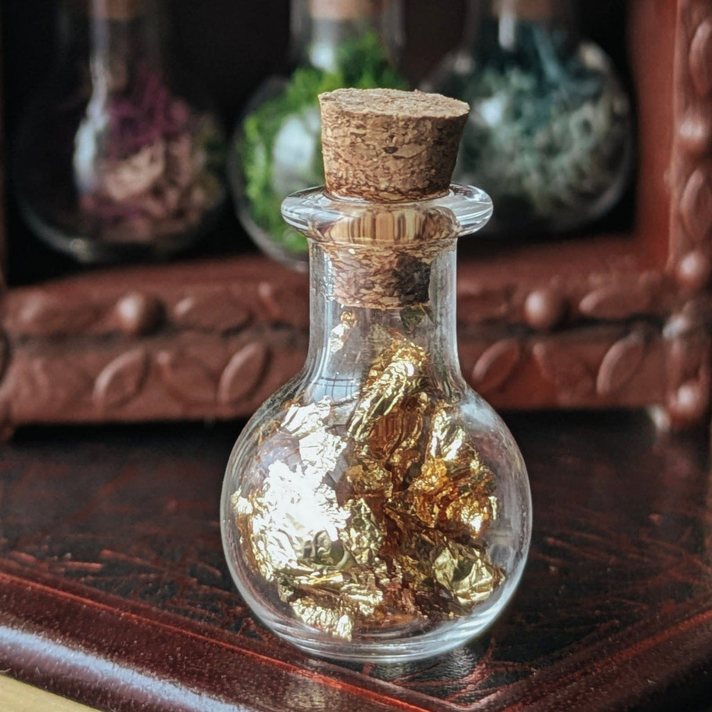 Miniature Gold Flakes Dollhouse Potion Bottles-Round– 1:12 Miniature Apothecary Jars