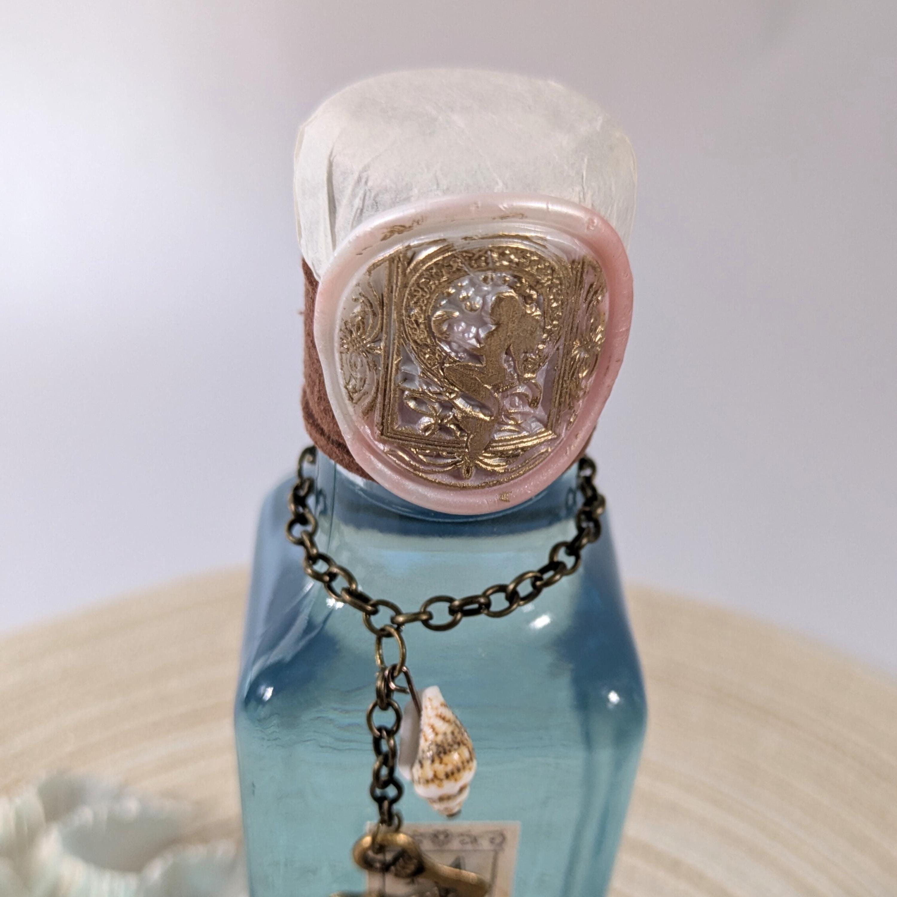 Mermaid  Wine Color-Changing Potion